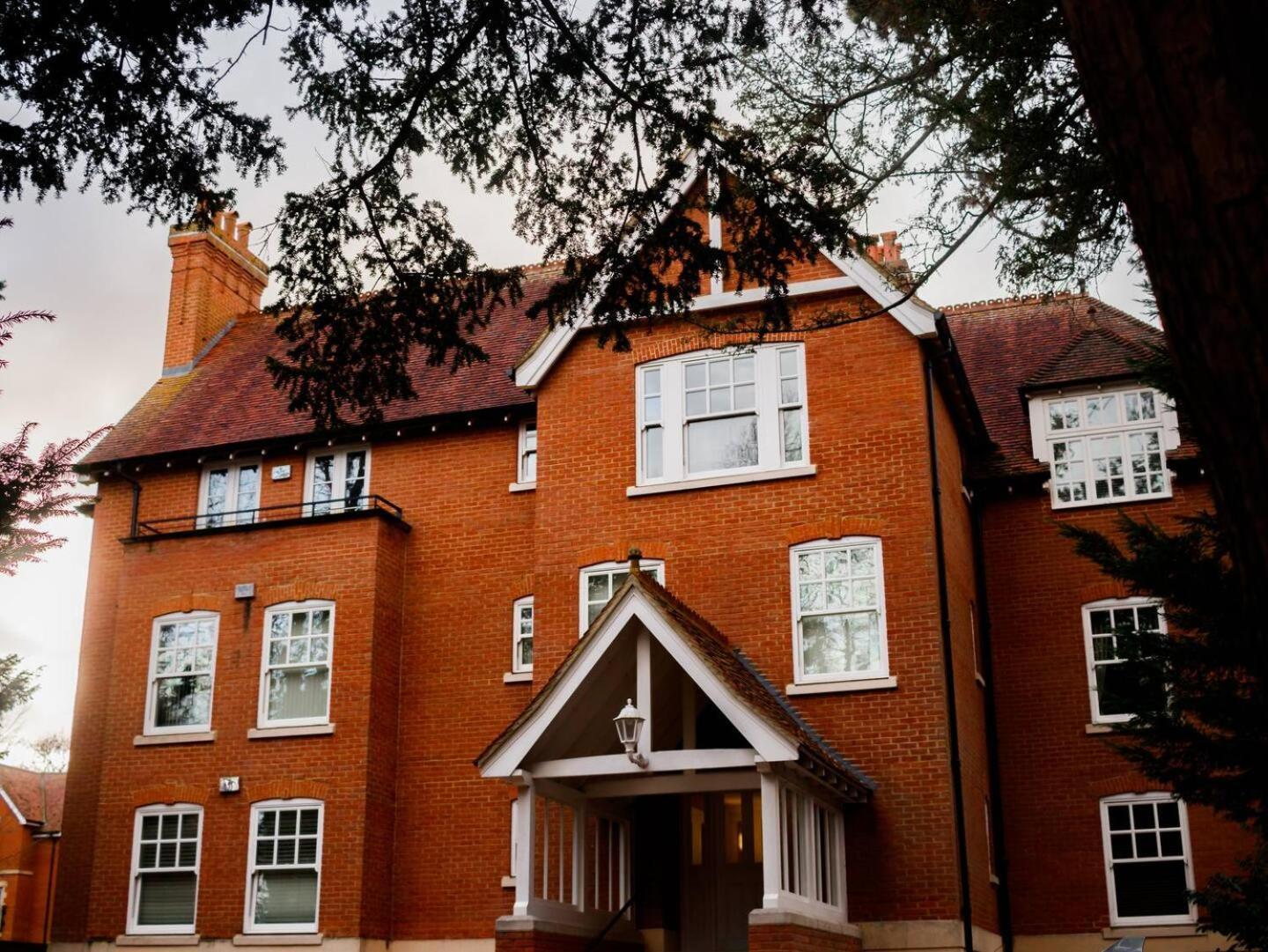 Pass The Keys Quiet 2-Bed Apartment On The Ground Floor Canterbury Exterior photo